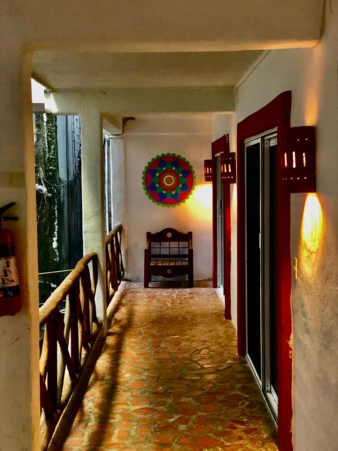 Trebol Hotel 5Th Avenue Playa del Carmen Exterior photo